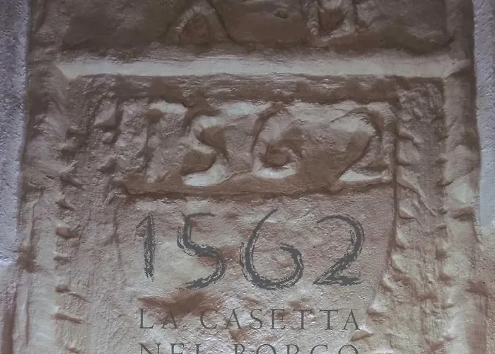 ベッド・アンド・ブレックファスト 1562 La Casetta Nel Borgo