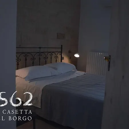 1562 La Casetta Nel Borgo Bed & Breakfast