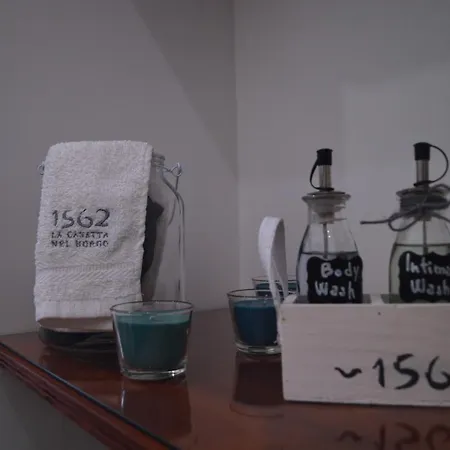 1562 La Casetta Nel Borgo 4*