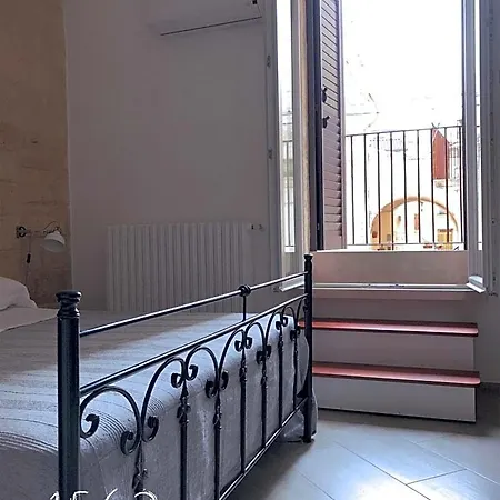 1562 La Casetta Nel Borgo Bed & Breakfast 4*