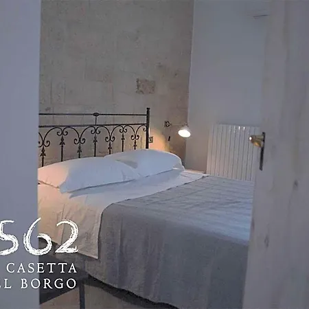 1562 La Casetta Nel Borgo Panzió 4*